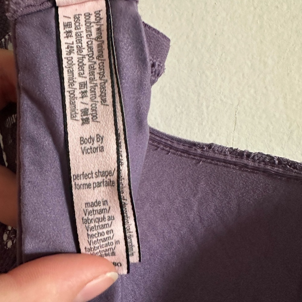 Victoria’s Secret Purple Lace Body by Victoria Perfect Shape Bra size 36D EUC - Picture 6 of 6
